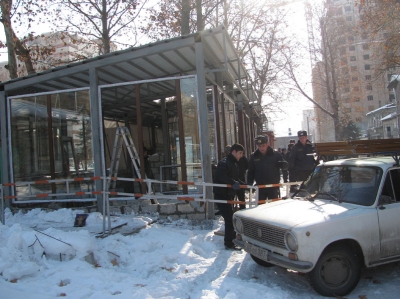 Construction of “Military Secret Objects” in Mashtots Park