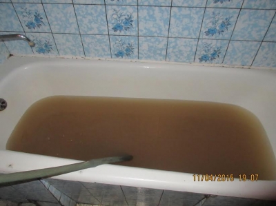 Unclear and Badly Smelling Water Flowing from Taps in Dilijan