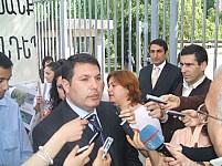 ECONOMY AND ECOLOGY JOURNALISTS OF ARMENIA PROTEST AGAINST ACTIONS OF NEW ECOLOGY MINISTER