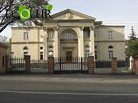 Предвыборные программы кандидатов в президенты отошли на второй план