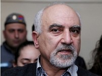 Выборы президента Армении перенесены не будут