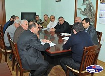 Հրաչյա Հովակիմյանը` Խոսրովի արգելոցի տնօրեն, Խաչիկ Հակոբյանը` «Խոսրովի անտառ» պետական արգելոց»-ի կառավարման խորհրդի նախագահ