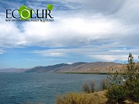 National Assembly Discussing Draft Law on Increasing Water Outlets from Lake Sevan