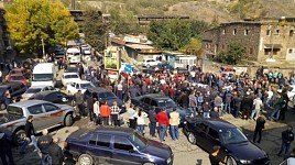 Ալավերդու պղնձաձուլարանի աշխատակիցները դադարեցրել են բողոքի ակցիան