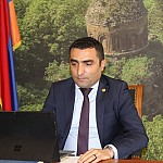 Министр окружающей среды Романос Петросян высказался об азербайджанской агрессии во время круглого стола под председательством спецпредставителя президента США по климату Джона Керри