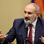 Они берут месторождение, получают огромную прибыль, затем оставляют ее заброшенной и уходят: государство должно наказать