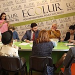 "Citizens Complain: Bugs Are Falling into Their Food. Why Are Trees Being Pruned So Deeply? - "Ecosphere"