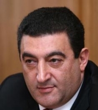 Վարդան Այվազյանին կքննե՞ն Գևորգ Մհերյանի սպանության գործով