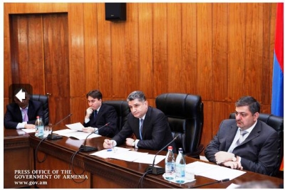 Գործադիրը արագորեն կյանքի է կոչում Երեւանի ճանապարհաշինության բնավեր ծրագիրը
