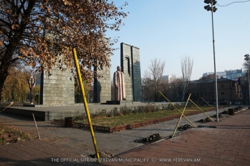 Yerevan Municipality Promises to Plant Four Times More High-value Trees Instead of Felled Down Trees