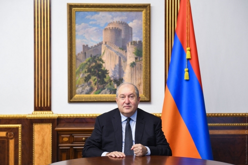 У нас есть самое мощное оружие - мы, наше единство. Президент Республики Армения