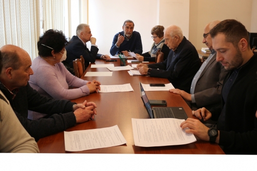 Новые законодательные проекты и работы по проекту "EU4Sevan" обсуждались на заседании Экспертной комиссии по сохранению озера Севан НАН РА