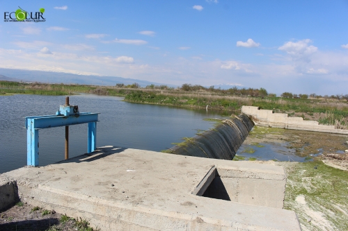 Ответы соответствующих органов по проблемам питьевой и оросительной воды в Арарате и Армавире