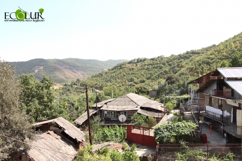 Гомаран: большие проблемы маленького села